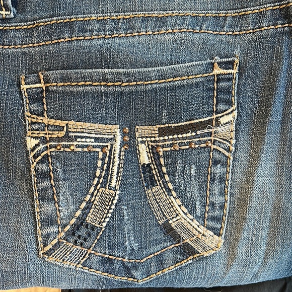 Seven7 skinny easy fit jeans. Size 8. Like new! - Picture 8 of 8